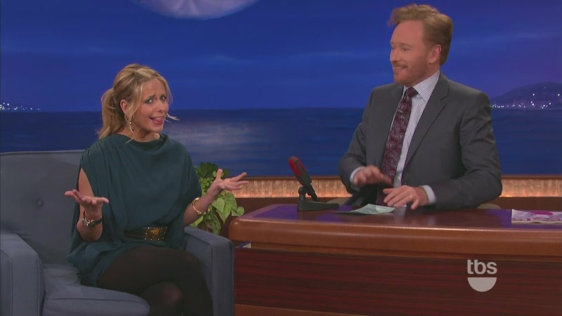 Sarah_M_Gellar-Conan_10_13_11_mov0341.jpg Sarah_M_Gellar-Conan_10_13_11_mov0341.jpg